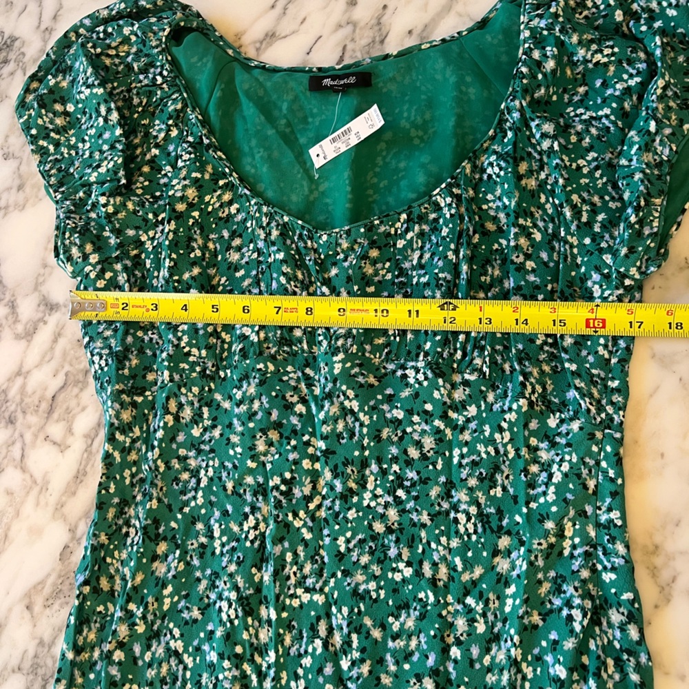 NWT MaRuched Scoopneck Midi Dress Green Floral Sz 10 bottom 8” shredded dress - Picture 9 of 13